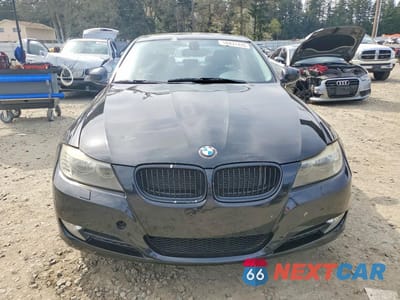 Piąte zdjęcie samochodu w środku: 2011 BMW 328 I SULEV VIN:WBAPH5G57BNM79008 - miniatura