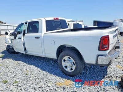 Drugie zdjęcie samochodu z przodu: 2026 RAM 2500 TRADESMAN VIN:3C63R5CL5TG190133 - miniatura