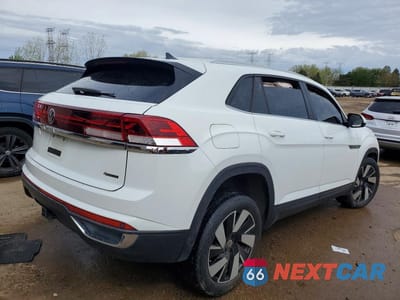 Trzecie zdjęcie samochodu z tyłu: 2024 VOLKSWAGEN ATLAS CROSS SPORT SE VIN:1V2KE2CA8RC253622 - miniatura