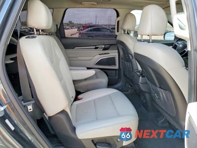 Zdjęcie 10 z 12 samochodu: 2020 KIA TELLURIDE S VIN:5XYP64HC5LG027051 - miniatura