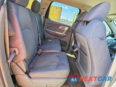 Zdjęcie 11 z 13 samochodu: 2011 CHEVROLET TRAVERSE LS VIN:1GNKVFED8BJ314959 - miniatura