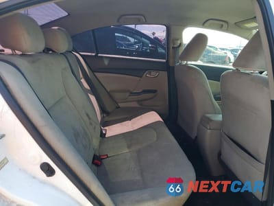 Zdjęcie 10 z 12 samochodu: 2013 HONDA CIVIC VIN:19XFB2F57DE295257 - miniatura
