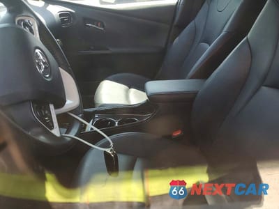 Zdjęcie 7 z 12 samochodu: 2018 TOYOTA PRIUS PRIME PLUS VIN:JTDKARFP8J3101124 - miniatura