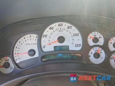 Zdjęcie 9 z 13 samochodu: 2006 GMC NEW SIERRA K1500 VIN:2GTEK13T161138638 - miniatura