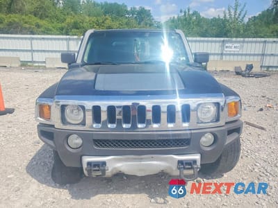Piąte zdjęcie samochodu w środku: 2009 HUMMER H3 VIN:5GTEN13E598126351 - miniatura