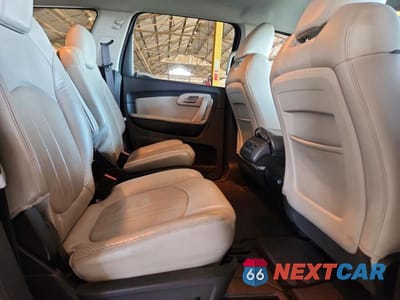 Zdjęcie 11 z 12 samochodu: 2010 CHEVROLET TRAVERSE LTZ VIN:1GNLRHED3AS155393 - miniatura