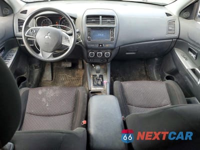 Zdjęcie 8 z 14 samochodu: 2019 MITSUBISHI OUTLANDER SPORT ES VIN:JA4AR3AU3KU005048 - miniatura