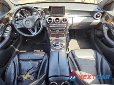 Zdjęcie 8 z 12 samochodu: 2018 MERCEDES-BENZ C 300 4MATIC VIN:55SWF4KB4JU271269 - miniatura