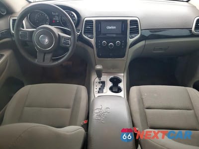 Zdjęcie 8 z 13 samochodu: 2012 JEEP GRAND CHEROKEE VIN:1C4RJFAGXCC325115 - miniatura