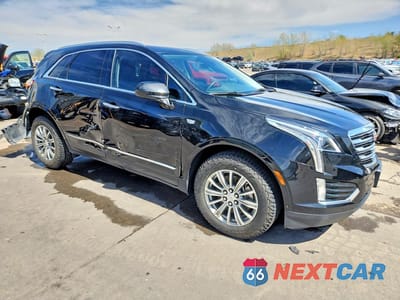 Czwarte zdjęcie samochodu z boku: 2019 CADILLAC XT5 LUXURY VIN:1GYKNDRS3KZ163739 - miniatura