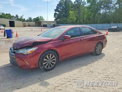 2016 TOYOTA CAMRY XLE 4T1BF1FK2GU611605 - główne zdjęcie licytacji z USA - miniatura