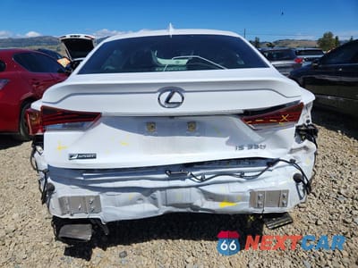 Zdjęcie 6 z 13 samochodu: 2018 LEXUS IS 350 VIN:JTHBZ1D23J5032539 - miniatura