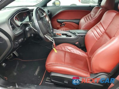 Zdjęcie 7 z 13 samochodu: 2023 DODGE CHALLENGER SRT HELLCAT VIN:2C3CDZC98PH605247 - miniatura