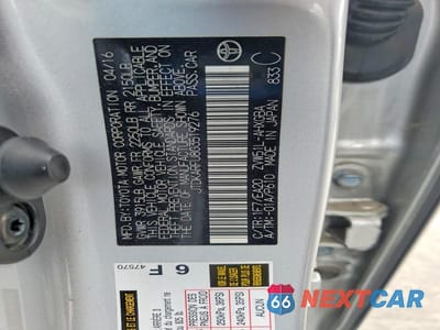 Zdjęcie 12 z 12 samochodu: 2016 TOYOTA PRIUS FOUR VIN:JTDKARFU8G3519276 - miniatura