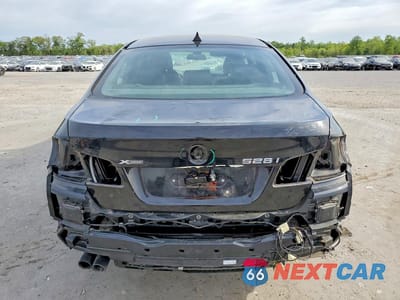 Zdjęcie 6 z 12 samochodu: 2016 BMW 528 XI VIN:WBA5A7C5XGG150246 - miniatura
