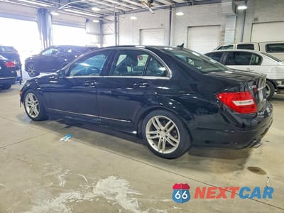 Drugie zdjęcie samochodu z przodu: 2012 MERCEDES-BENZ C 300 4MATIC VIN:WDDGF8BB5CA613665 - miniatura
