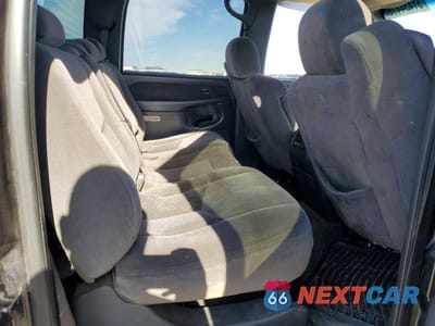 Zdjęcie 10 z 12 samochodu: 2003 GMC SIERRA C1500 HEAVY DUTY VIN:1GTGC13U23F226326 - miniatura