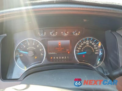 Zdjęcie 9 z 12 samochodu: 2013 FORD F150 SUPER CAB VIN:1FTFX1CF6DFA91290 - miniatura
