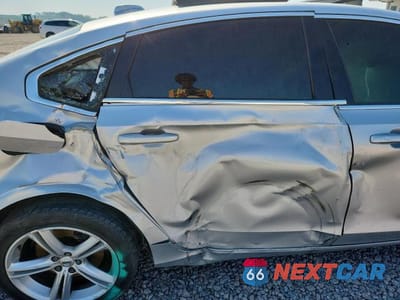 Zdjęcie 10 z 13 samochodu: 2018 VOLVO S90 T5 MOMENTUM VIN:LVY982MK6JP034064 - miniatura