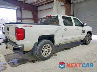 Trzecie zdjęcie samochodu z tyłu: 2016 CHEVROLET SILVERADO K1500 LT VIN:3GCUKREC7GG111878 - miniatura