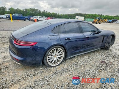 Trzecie zdjęcie samochodu z tyłu: 2017 PORSCHE PANAMERA 2 VIN:WP0AA2A78HL102276 - miniatura