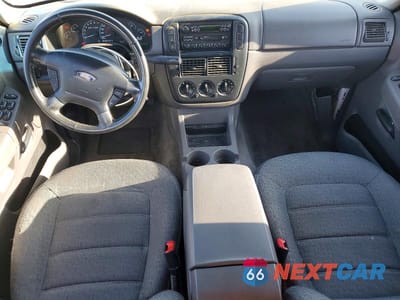 Zdjęcie 8 z 13 samochodu: 2002 FORD EXPLORER XLS VIN:1FMZU72E72ZB59282 - miniatura