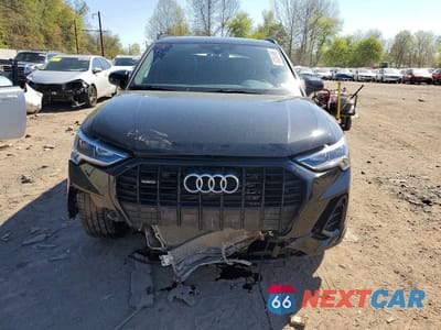 Piąte zdjęcie samochodu w środku: 2023 AUDI Q3 PREMIUM PLUS S LINE 45 VIN:WA1EECF33P1051582 - miniatura