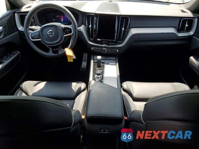 Zdjęcie 8 z 14 samochodu: 2022 VOLVO XC60 T8 RECHARGE R-DESIGN VIN:YV4H60DM9N1042065 - miniatura