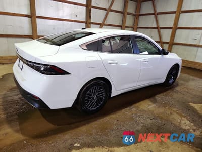 Trzecie zdjęcie samochodu z tyłu: 2026 NISSAN SENTRA SV VIN:3N1AB9CV4TY212472 - miniatura