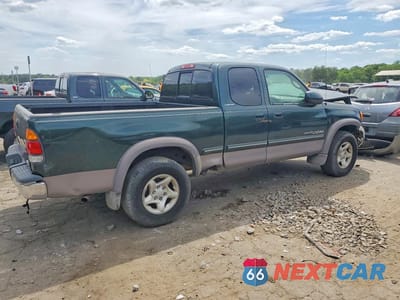 Trzecie zdjęcie samochodu z tyłu: 2001 TOYOTA TUNDRA ACCESS CAB LIMITED VIN:5TBRT381X1S137306 - miniatura