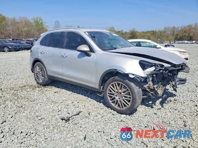 Czwarte zdjęcie samochodu z boku: 2011 PORSCHE CAYENNE S VIN:WP1AB2A25BLA54243 - miniatura