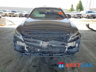 Piąte zdjęcie samochodu w środku: 2019 MERCEDES-BENZ C 300 VIN:55SWF8DB1KU286799 - miniatura