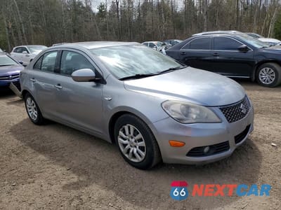 Czwarte zdjęcie samochodu z boku: 2011 SUZUKI KIZASHI SLS VIN:JS2RF9A74B6110108 - miniatura