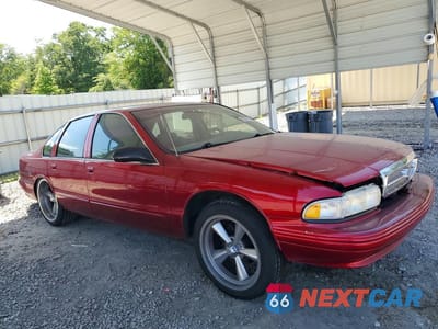 Czwarte zdjęcie samochodu z boku: 1996 CHEVROLET CAPRICE / IMPALA CLASSIC SS VIN:1G1BL52P6TR152090 - miniatura