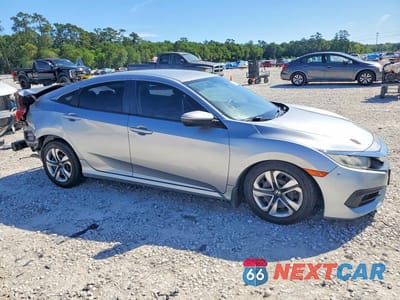 Czwarte zdjęcie samochodu z boku: 2016 HONDA CIVIC LX VIN:19XFC2F53GE058492 - miniatura