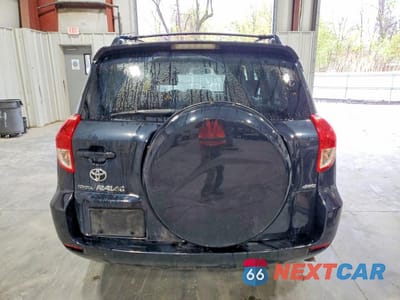 Zdjęcie 6 z 13 samochodu: 2006 TOYOTA RAV4 BASE VIN:JTMBD33VX66017870 - miniatura