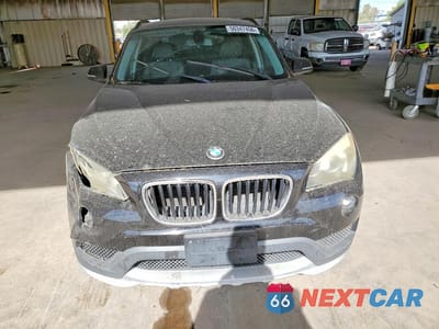 Piąte zdjęcie samochodu w środku: 2015 BMW X1 XDRIVE28I VIN:WBAVL1C5XFVY28818 - miniatura