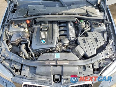 Zdjęcie 11 z 12 samochodu: 2009 BMW 328 XI SULEV VIN:WBAPK53569A644510 - miniatura