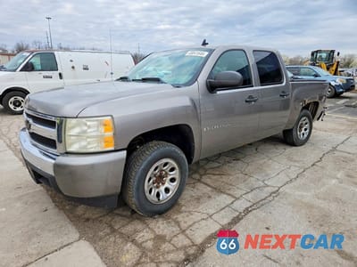 2008 CHEVROLET SILVERADO C1500 3GCEC13C38G274079 - główne zdjęcie licytacji z USA - miniatura