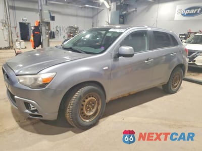 2012 MITSUBISHI RVR SE JA4AH3AU1CZ602965 - główne zdjęcie licytacji z USA - miniatura