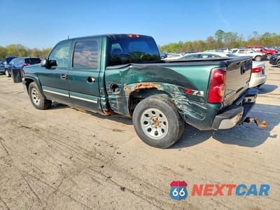 Drugie zdjęcie samochodu z przodu: 2005 CHEVROLET SILVERADO K1500 VIN:2GCEK13TX51147904 - miniatura