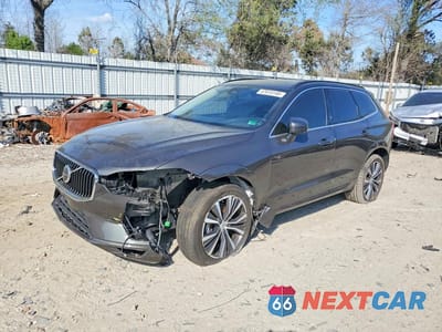 2022 VOLVO XC60 B5 MOMENTUM YV4L12RK1N1079302 - główne zdjęcie licytacji z USA - miniatura