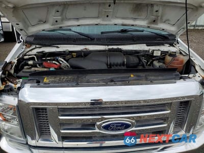 Zdjęcie 7 z 10 samochodu: 2017 FORD ECONOLINE E450 SUPER DUTY CUTAWAY VAN VIN:1FDFE4FS2HDC27623 - miniatura