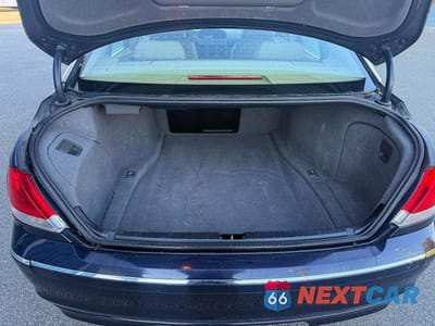 Zdjęcie 10 z 12 samochodu: 2007 BMW 750 VIN:WBAHN83507DT68768 - miniatura