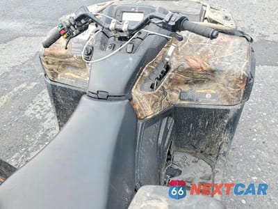 Piąte zdjęcie samochodu w środku: 2025 CAN-AM OUTLANDER ATV VIN:3JB3GA44XSJ000233 - miniatura