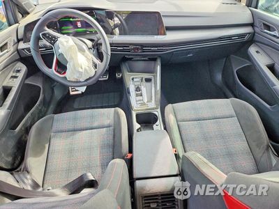 Zdjęcie 8 z 13 samochodu: 2024 VOLKSWAGEN GTI SE VIN:WVWRA7CD3RW234199 - miniatura