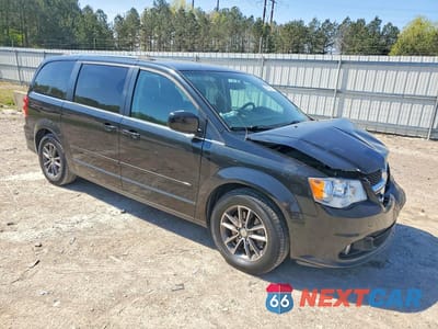 Czwarte zdjęcie samochodu z boku: 2017 DODGE GRAND CARAVAN SXT VIN:2C4RDGCG4HR851894 - miniatura