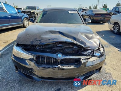 Piąte zdjęcie samochodu w środku: 2015 BMW 320 I VIN:WBA3B1G55FNT06411 - miniatura