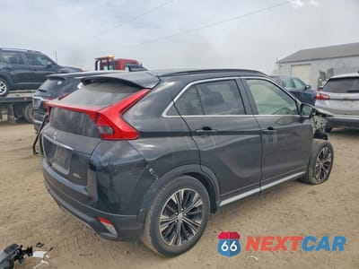 Trzecie zdjęcie samochodu z tyłu: 2020 MITSUBISHI ECLIPSE CROSS VIN:JA4AS5AA6LZ001604 - miniatura