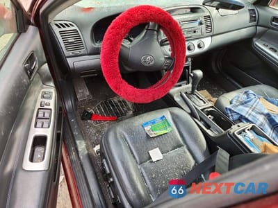 Zdjęcie 8 z 11 samochodu: 2006 TOYOTA CAMRY SE VIN:4T1BE30K46U124654 - miniatura